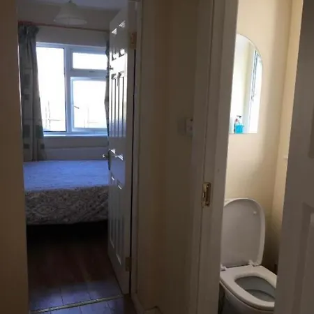 Private Bedrooms At Student Rahoon Kwatera prywatna *